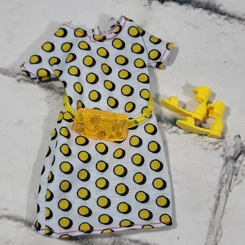 Barbie‎ Doll Clothes Lot Pet Sitter Dog Walker Dresses Shoes W/ Puppy Figures